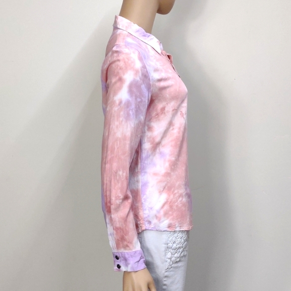 Velvet Heart Small pink & purple tie dye long sleeve button down blouse - Picture 4 of 10